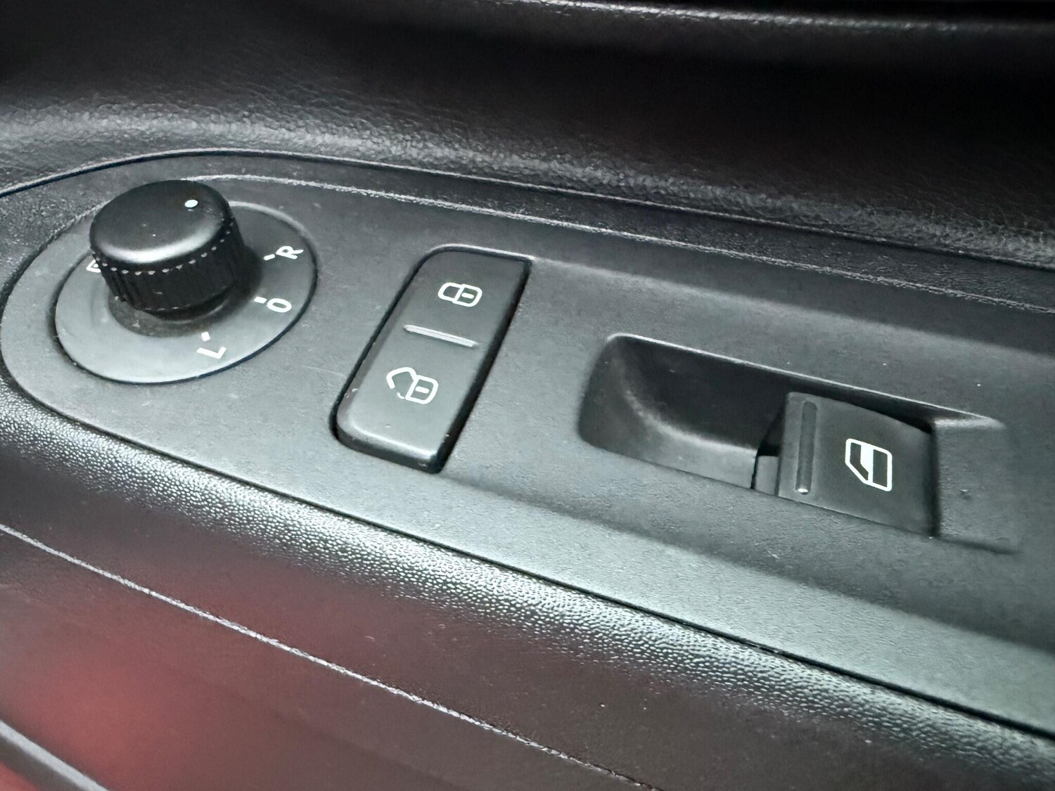 Used Volkswagen up! 2026 for sale - 77143796: Photo 43