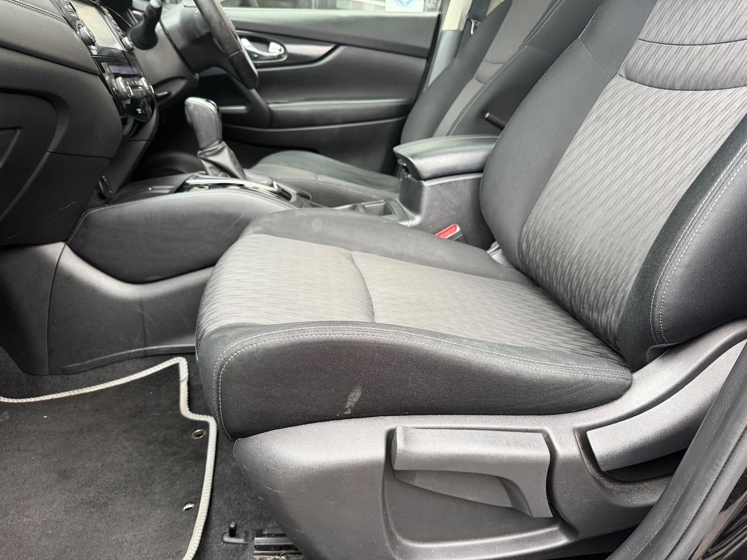 Used Nissan X-Trail 2020 for sale - 76457069: Photo 50