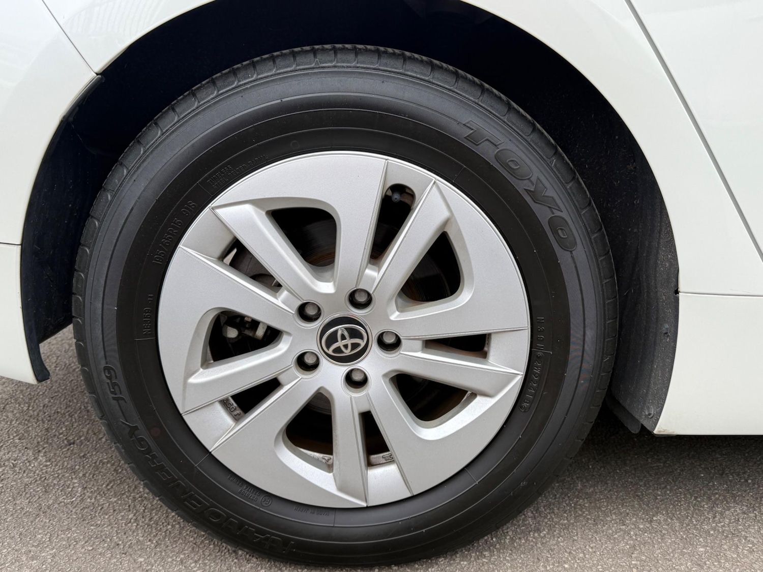 Used Toyota Prius 2023 for sale - 76645372: Photo 73