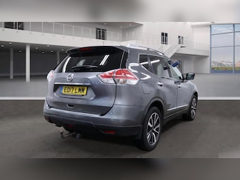 Used Nissan X-Trail 2017 for sale - 76152300: Photo 4