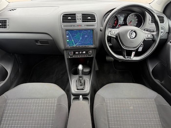 Used Volkswagen Polo 2014 for sale - 77939827: Photo