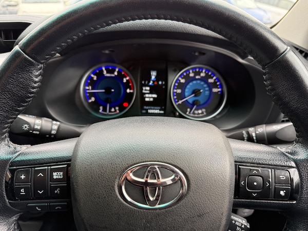 Used Toyota Hilux 2019 for sale - 74840262: Photo 42