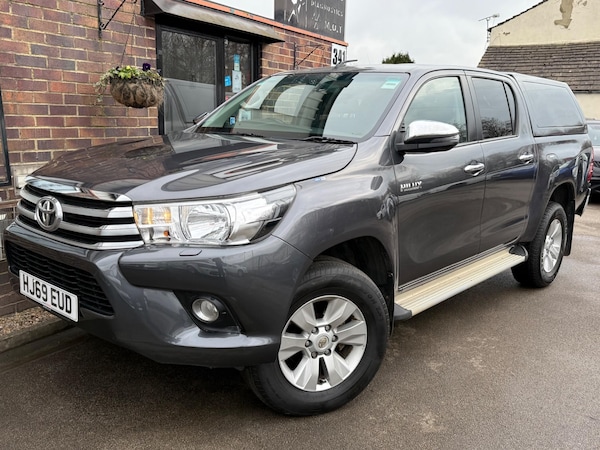 Used Toyota Hilux 2019 for sale - 74840262: Photo 4
