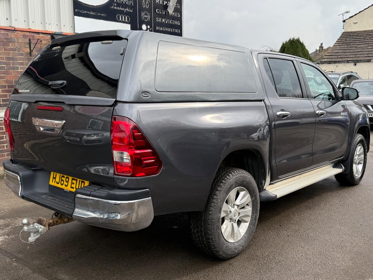Vehicle 5