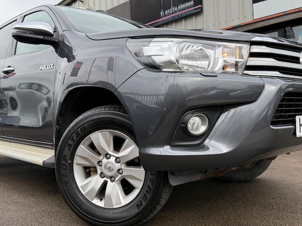 Used Toyota Hilux 2019 for sale - 74840262: Photo 52