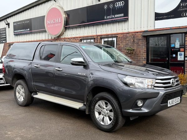 Used Toyota Hilux 2019 for sale - 74840262: Photo 8