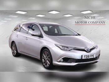 (18) - 1.8 VVT-h Excel Touring Sports CVT Euro 6 (s/s) 5dr