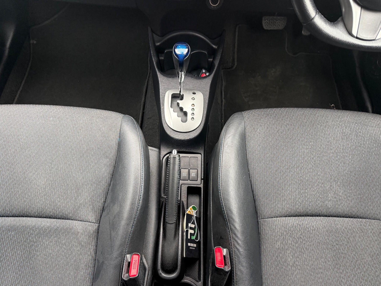 Used Toyota Yaris 2013 for sale - 76424909: Photo 14