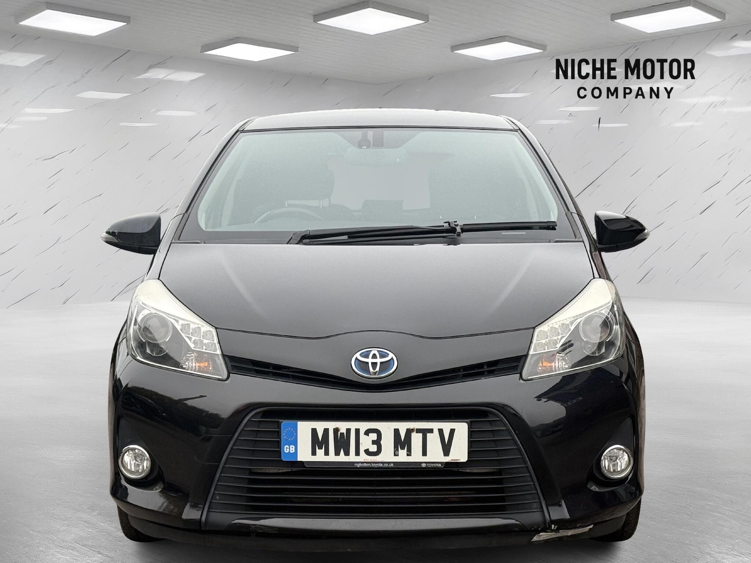 Used Toyota Yaris 2013 for sale - 76424909: Photo 2