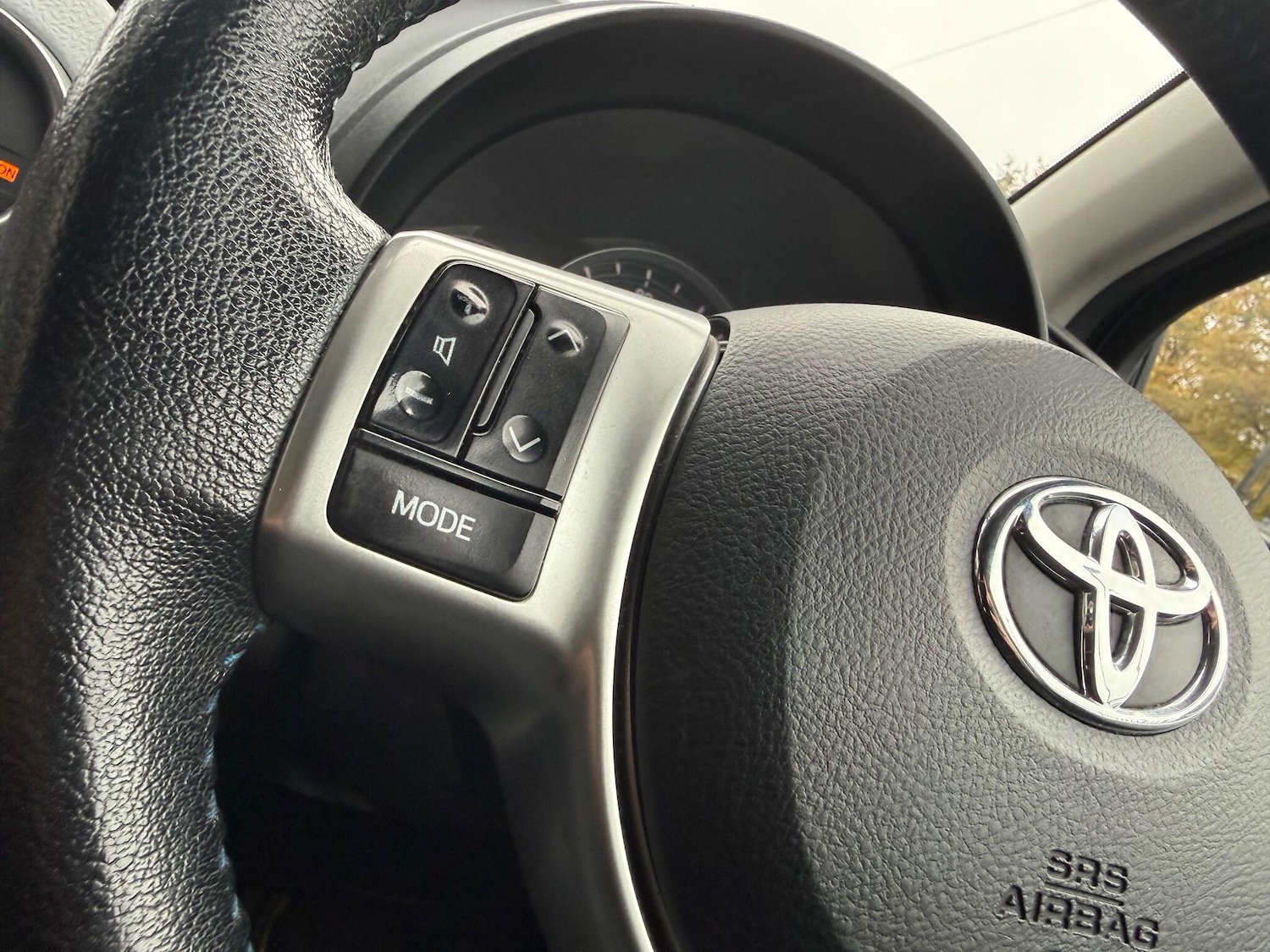 Used Toyota Yaris 2013 for sale - 76424909: Photo 20