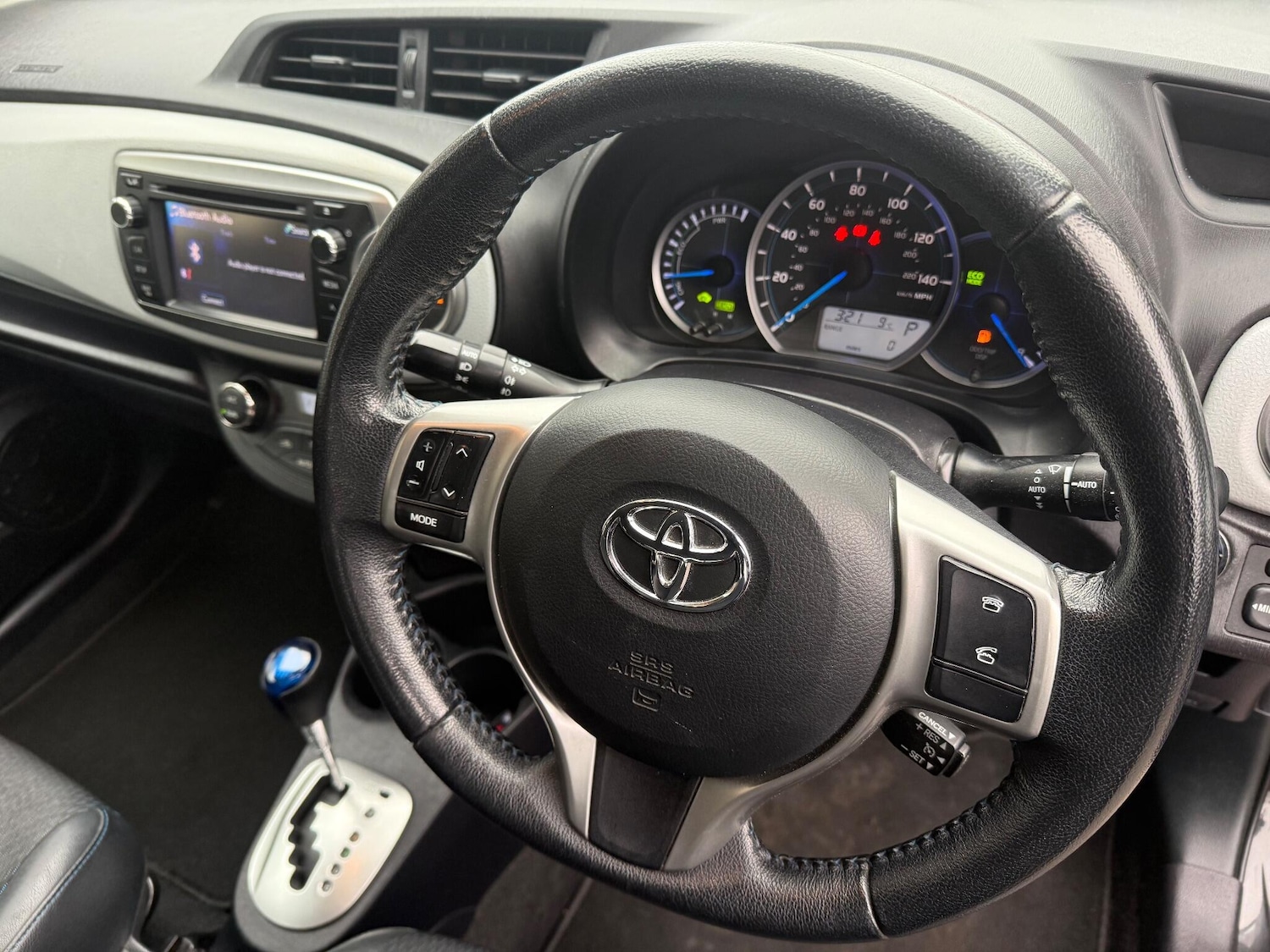 Used Toyota Yaris 2013 for sale - 76424909: Photo 8