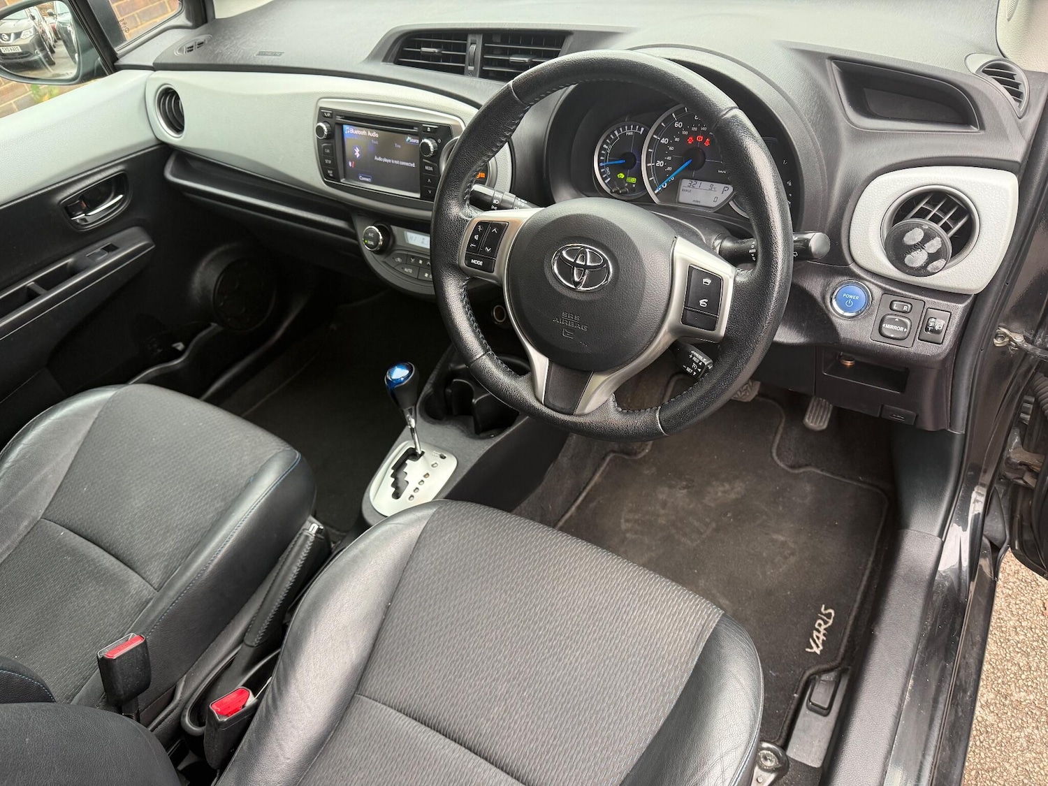 Used Toyota Yaris 2013 for sale - 76424909: Photo 9