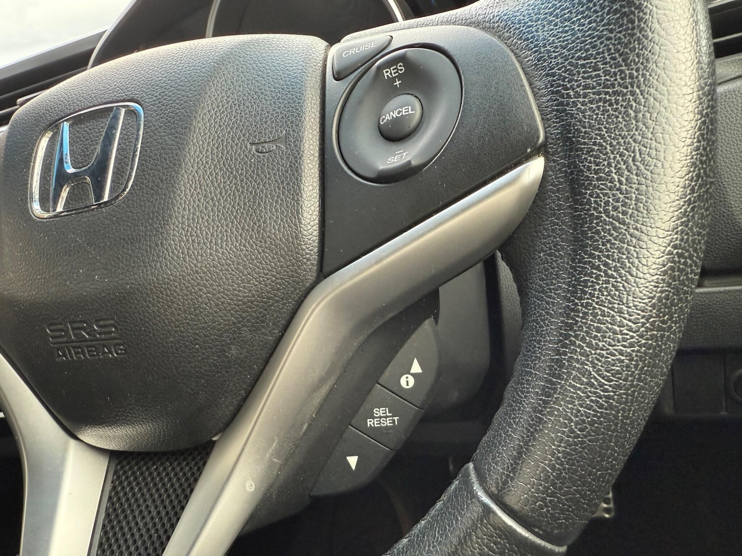 Used Honda Jazz for sale - 77537669: Photo 27