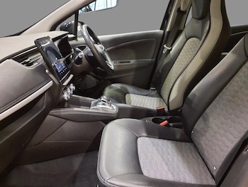 Used Renault Zoe 2022 for sale - 78809030: Photo