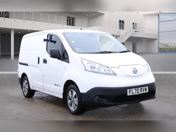 Nissan - e-NV200