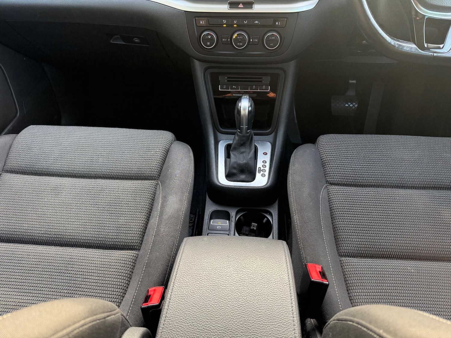 Used Volkswagen Sharan 2017 for sale - 77074250: Photo 32