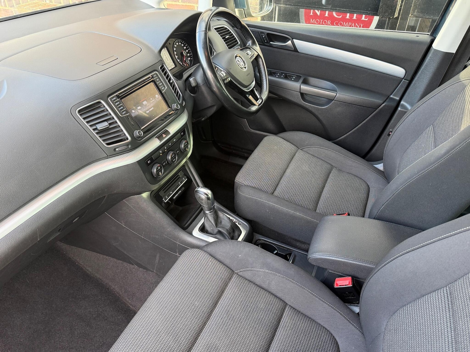 Used Volkswagen Sharan 2017 for sale - 77074250: Photo 50