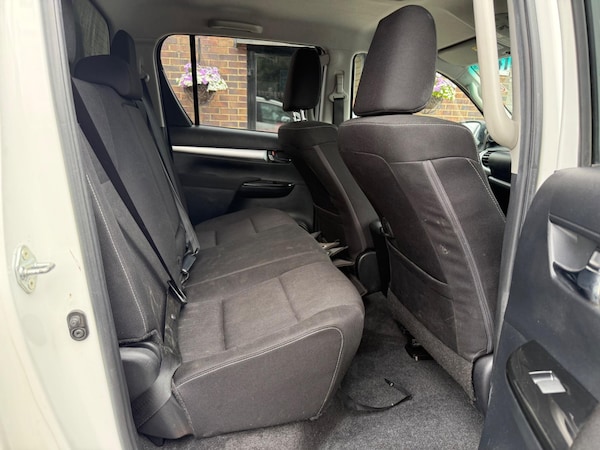 Used Toyota Hilux 2021 for sale - 75140227: Photo 51
