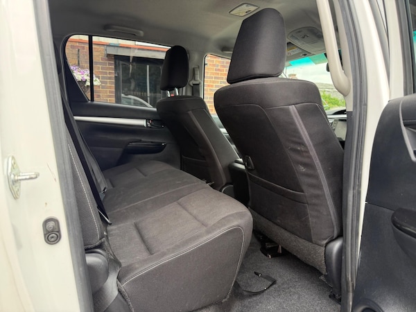 Used Toyota Hilux 2021 for sale - 75140227: Photo 56