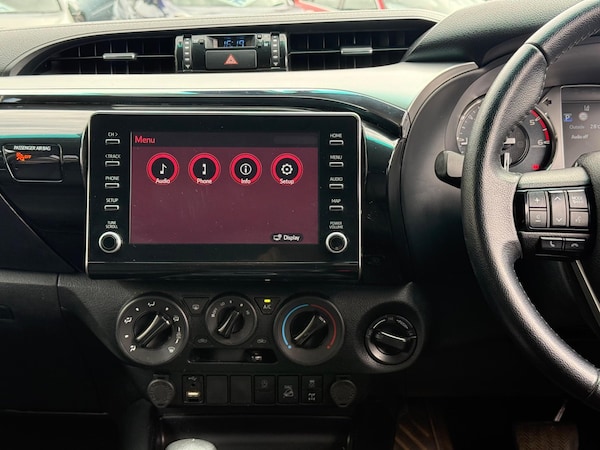 Used Toyota Hilux 2021 for sale - 75140227: Photo 60