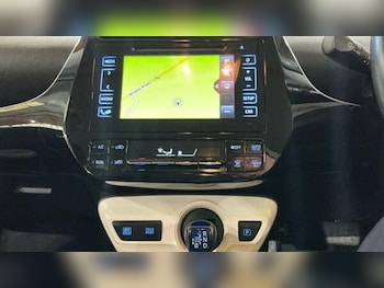 Used Toyota Prius 2018 for sale - 78404370: Photo