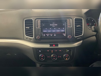 Used Volkswagen Sharan 2017 for sale - 76002397: Photo