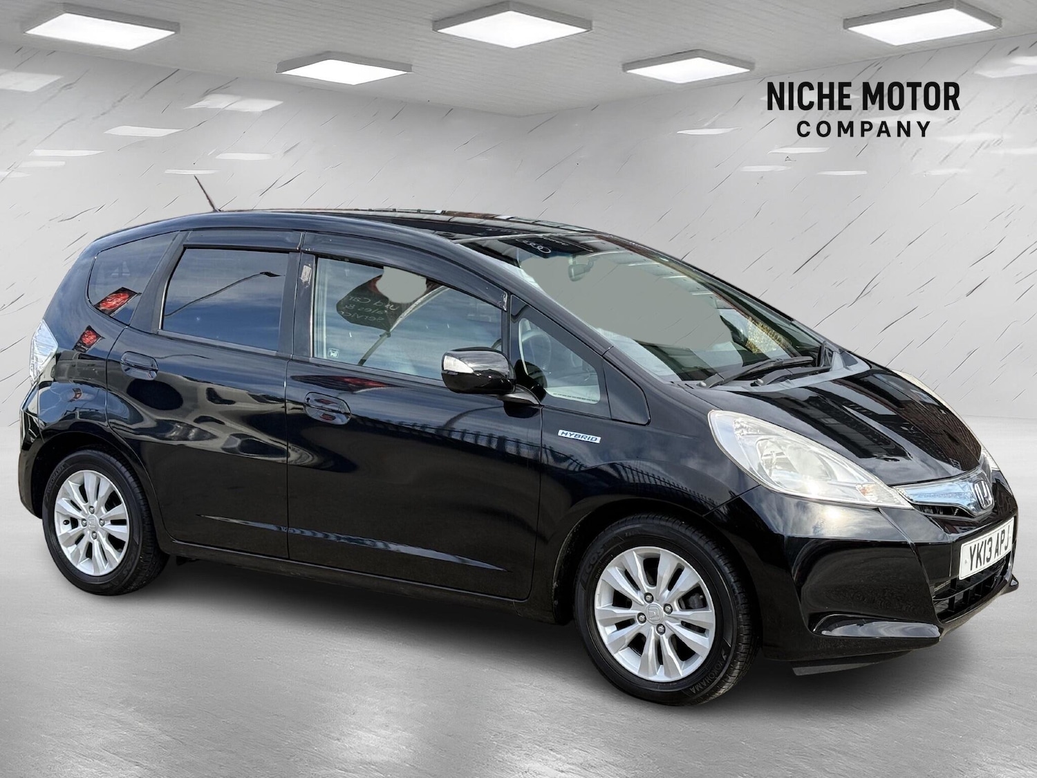 Used Honda Jazz for sale - 76227923: Photo 2