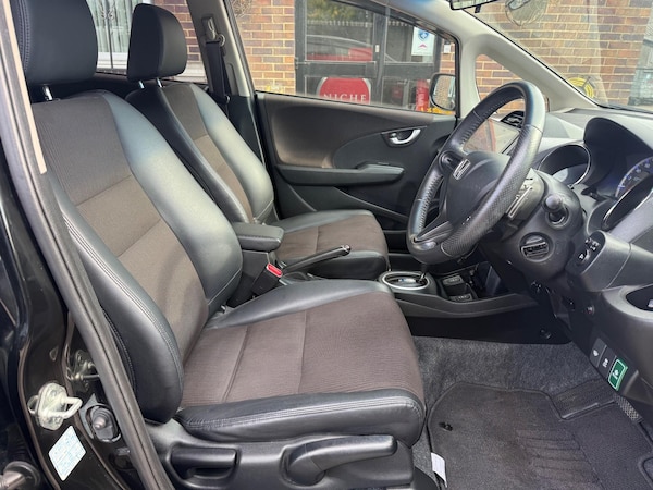 Used Honda Jazz for sale - 76227923: Photo 32