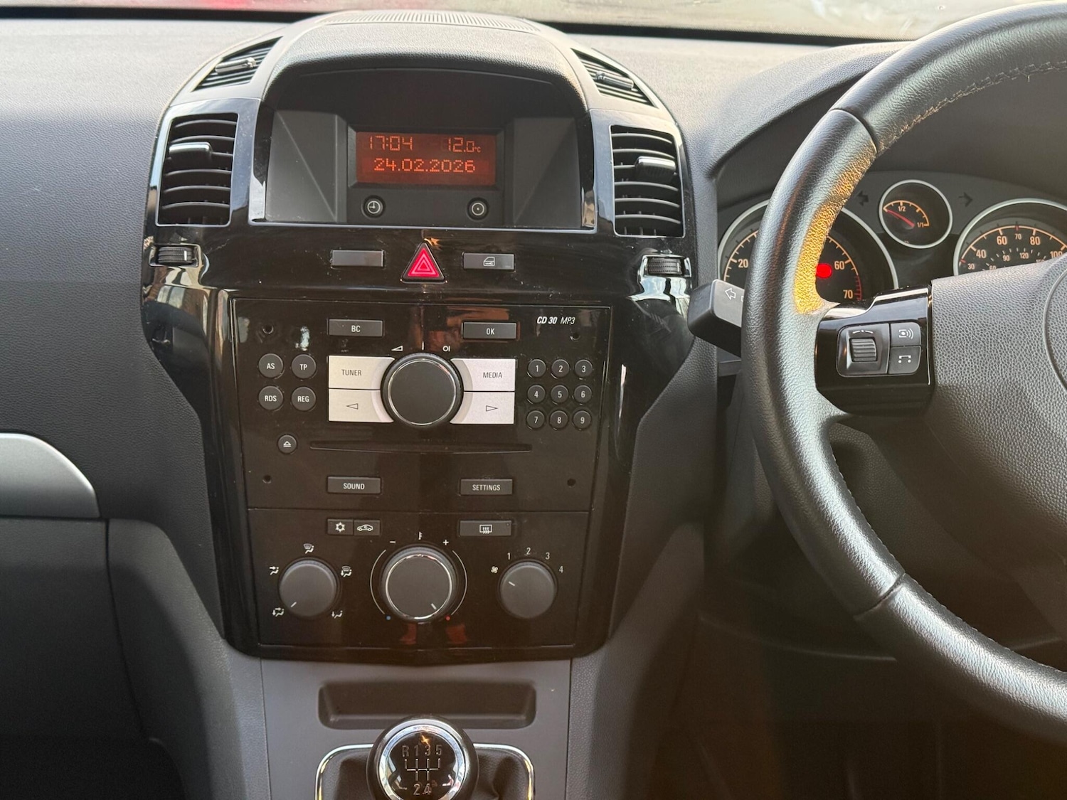 Used Vauxhall Zafira 2014 for sale - 77658104: Photo 20