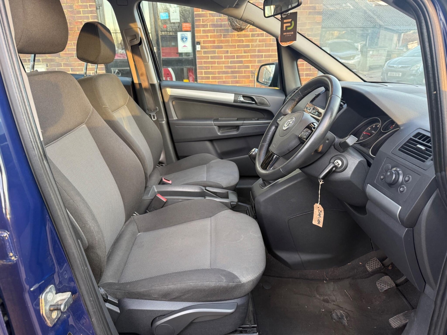 Used Vauxhall Zafira 2014 for sale - 77658104: Photo 7
