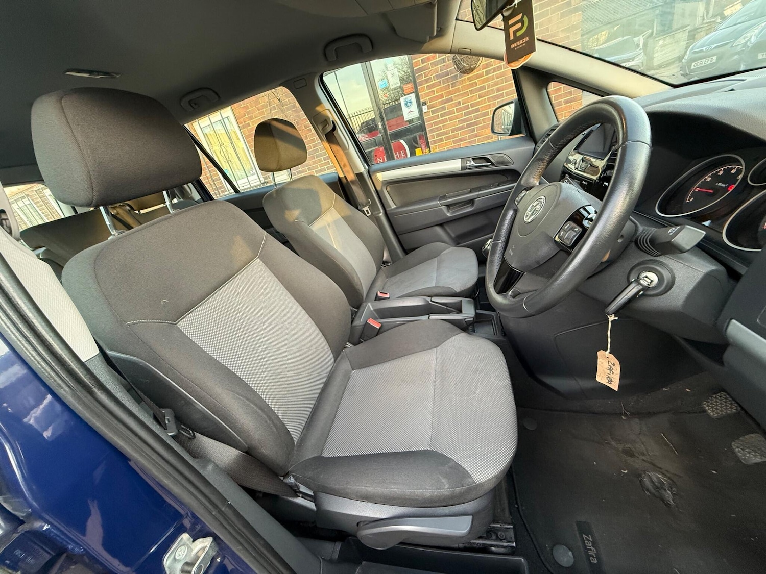 Used Vauxhall Zafira 2014 for sale - 77658104: Photo 8