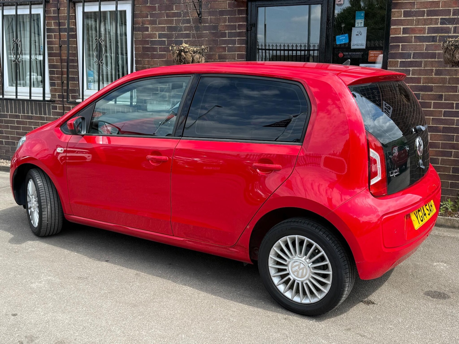 Used Volkswagen up! 2025 for sale - 77015798: Photo 31