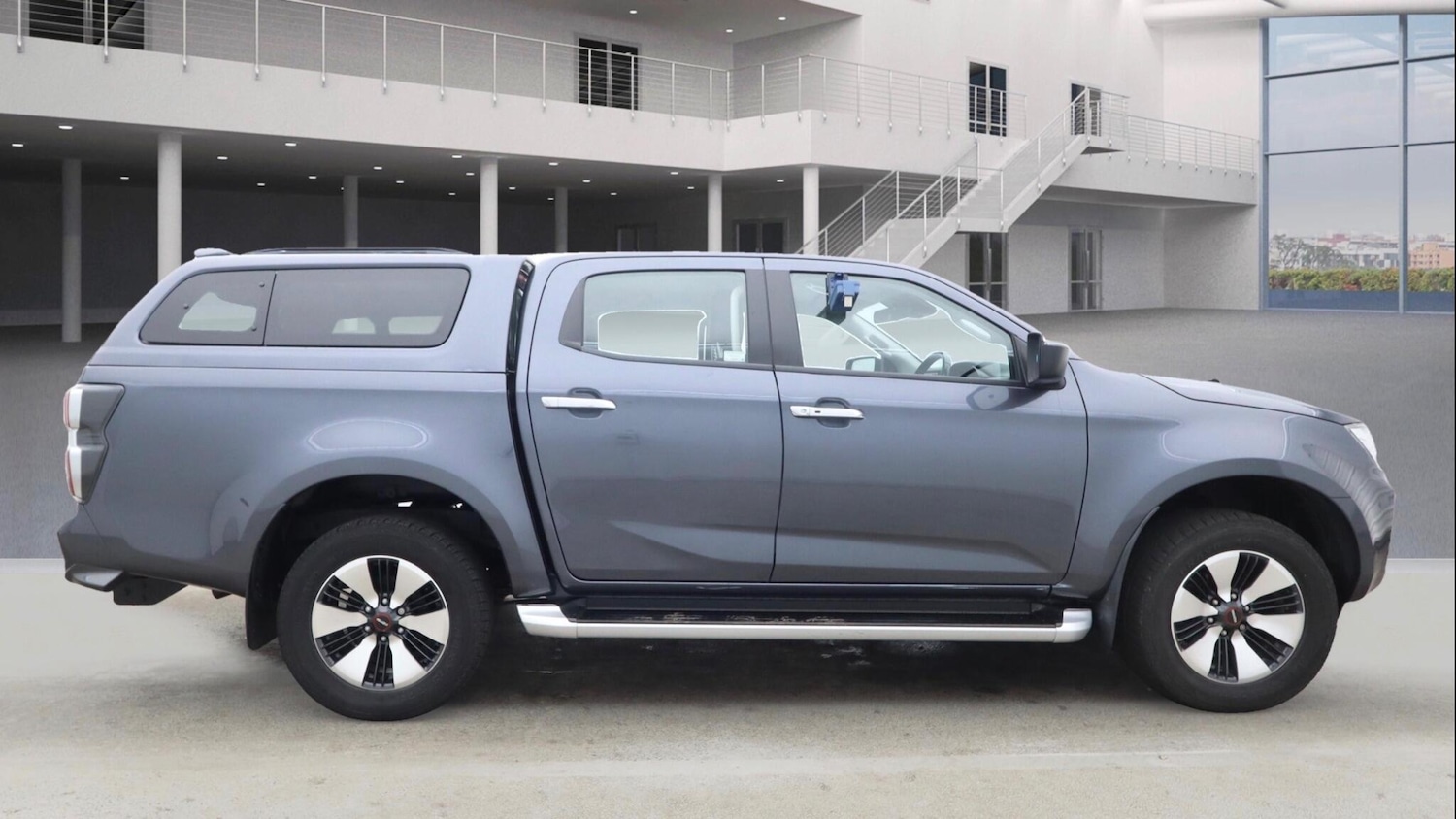 Used Isuzu D-Max 2021 for sale - 76317862: Photo 8