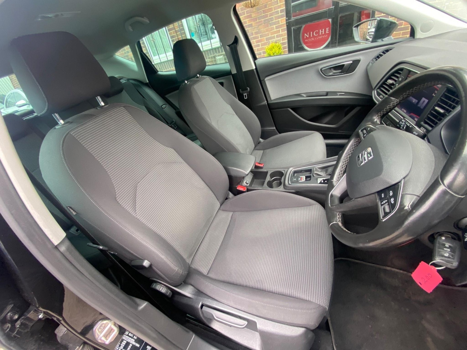 Used SEAT Leon 2019 for sale - 76993542: Photo 19