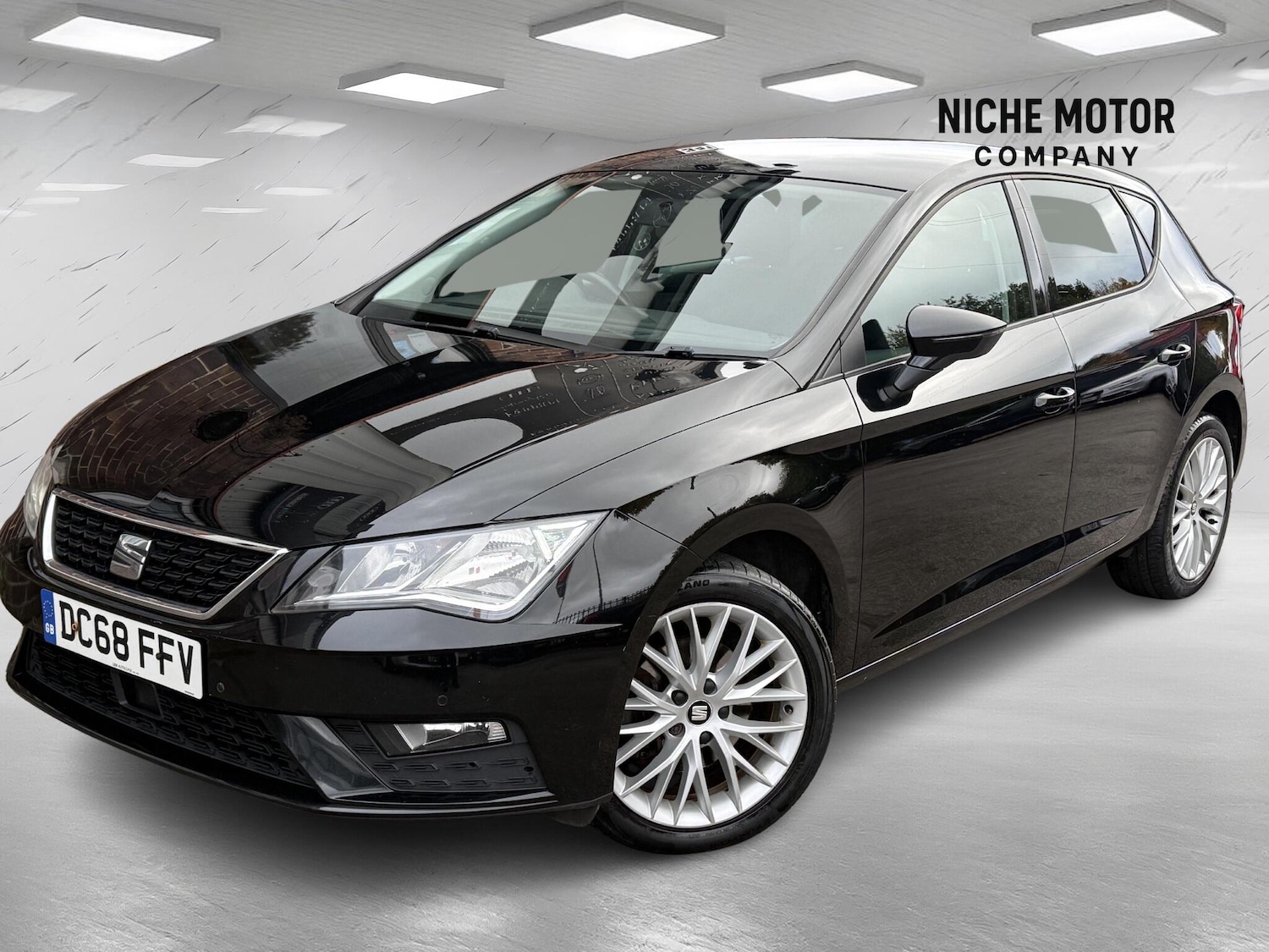 Used SEAT Leon 2019 for sale - 76993542: Photo 4