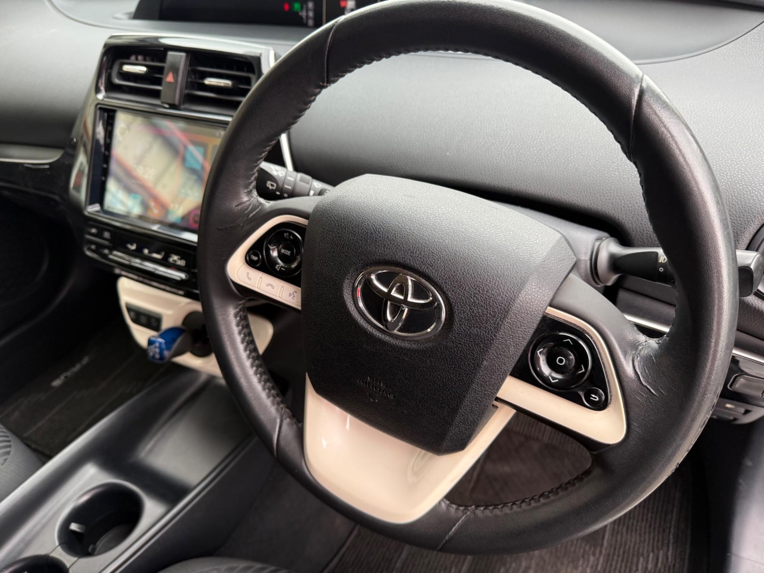 Used Toyota Prius for sale - 76993913: Photo 10