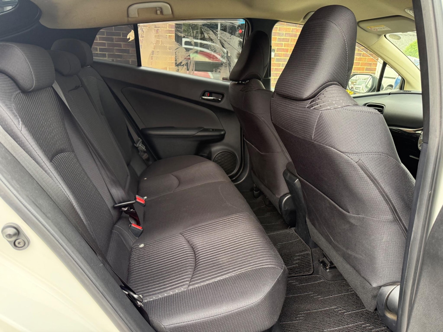 Used Toyota Prius for sale - 76993913: Photo 27