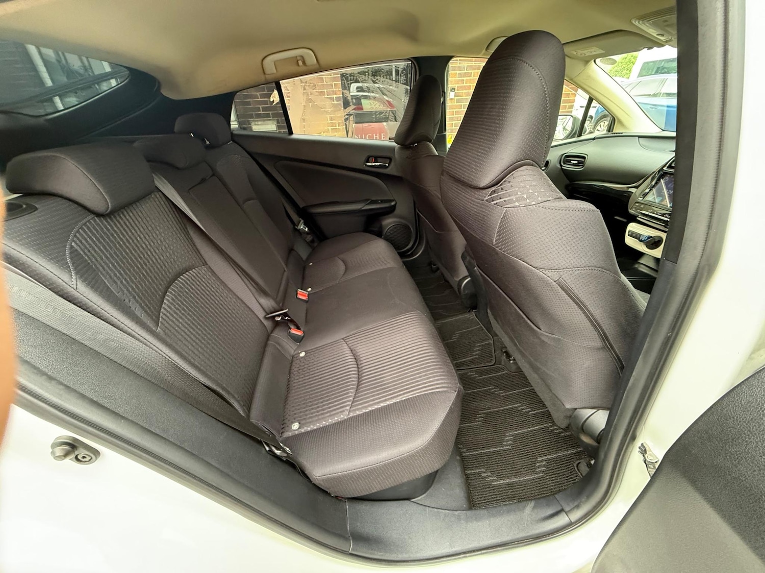 Used Toyota Prius for sale - 76993913: Photo 28