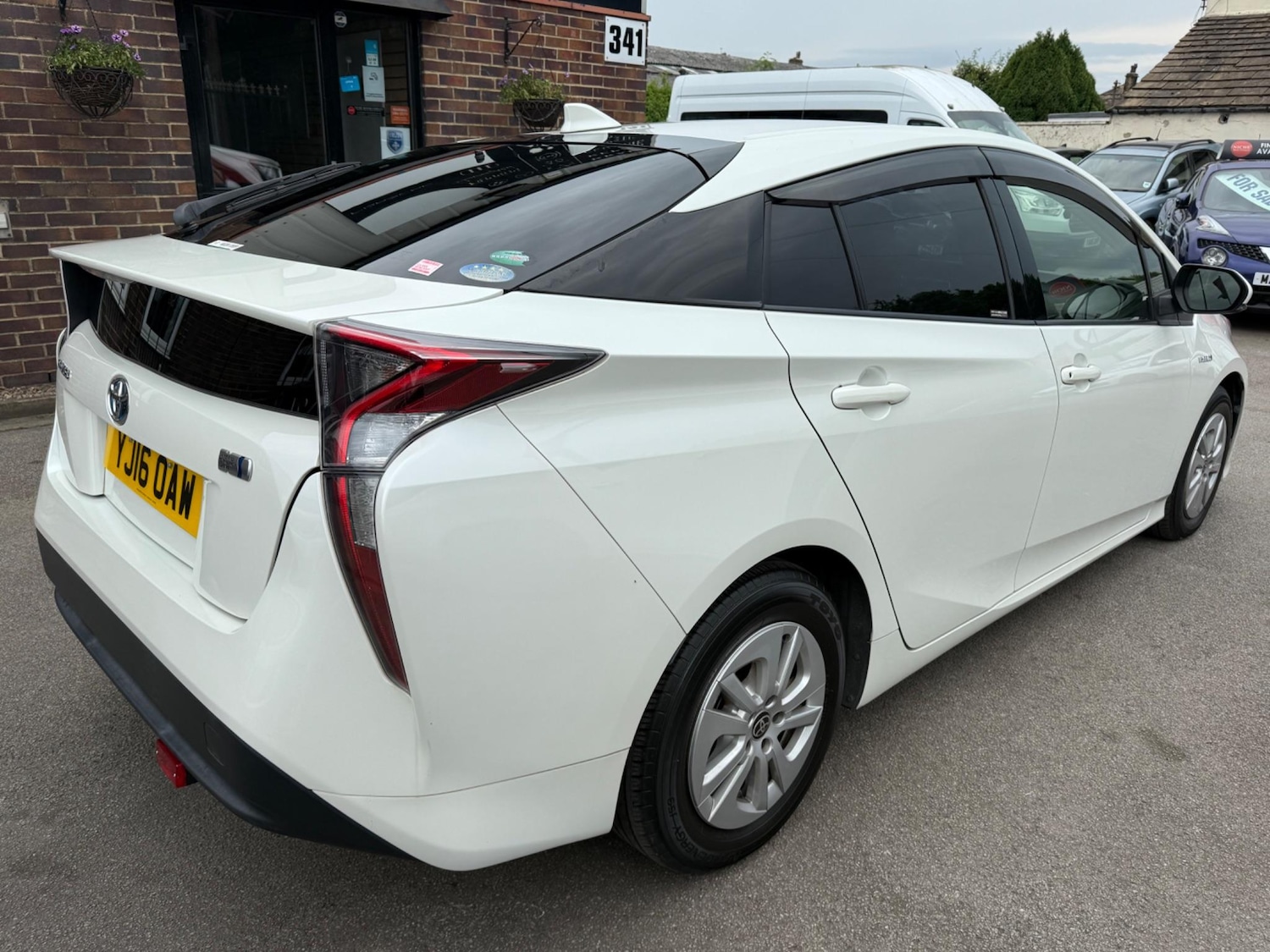 Used Toyota Prius for sale - 76993913: Photo 5
