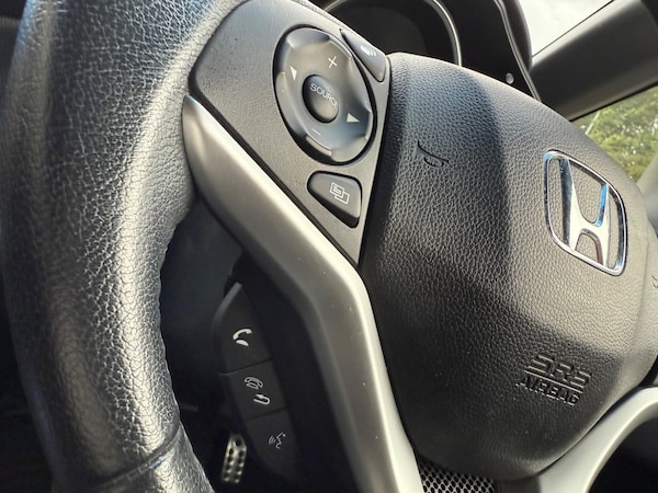 Used Honda Jazz for sale - 75781463: Photo 38