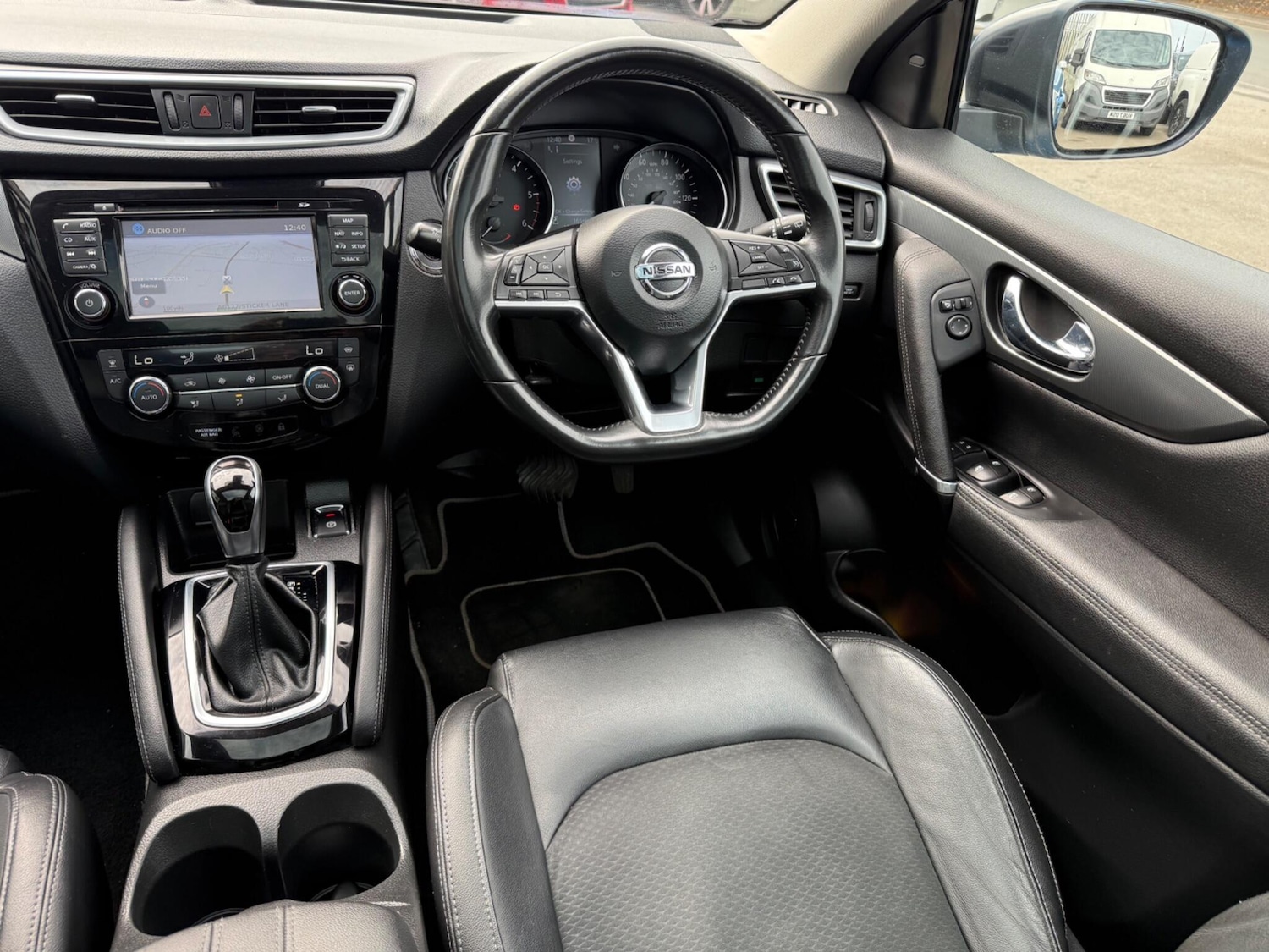 Used Nissan Qashqai 2017 for sale - 75729642: Photo 25