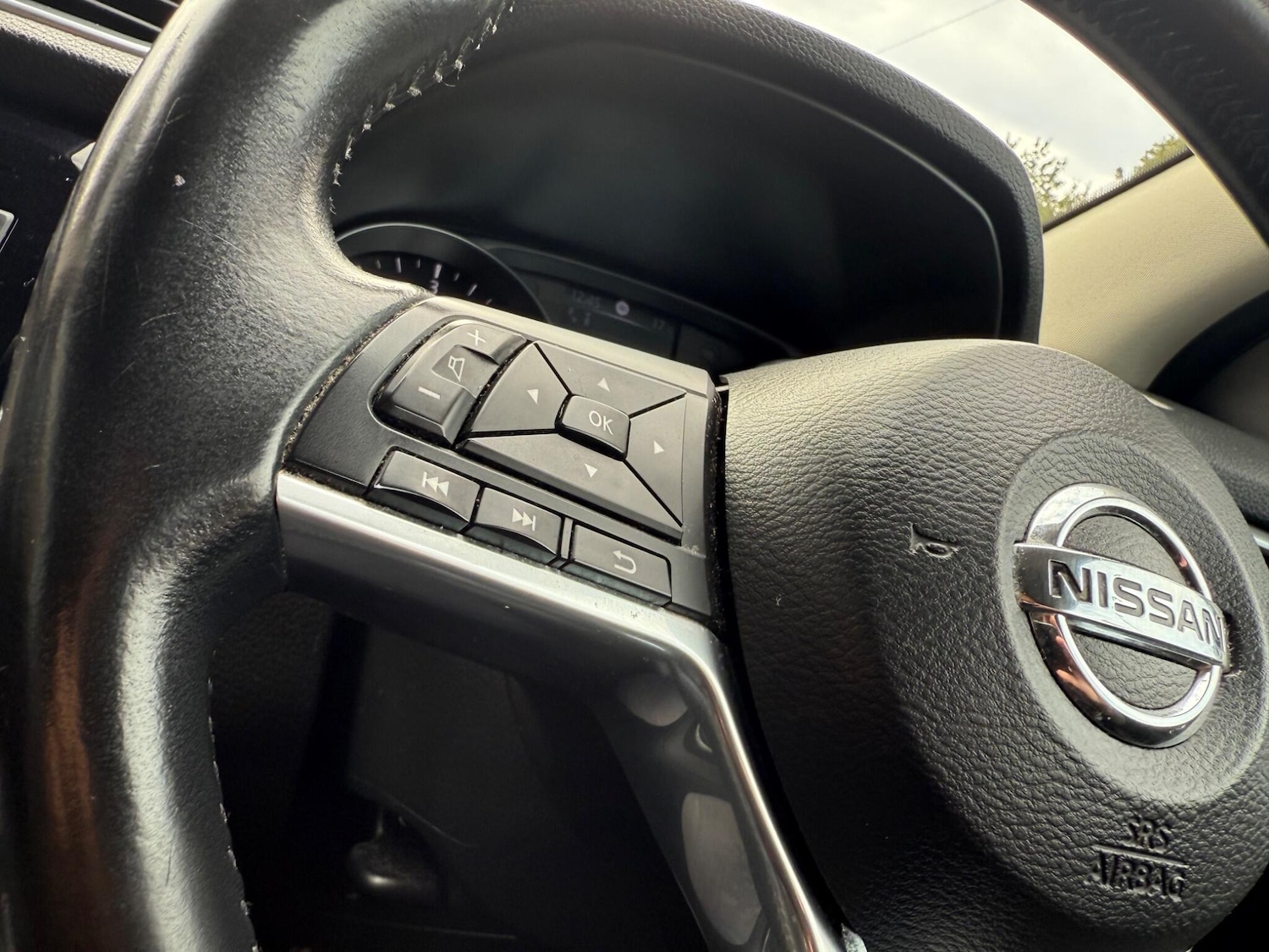 Used Nissan Qashqai 2017 for sale - 75729642: Photo 39