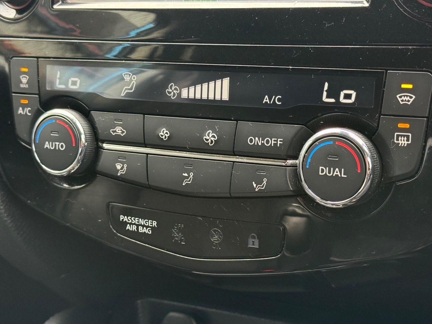 Used Nissan Qashqai 2017 for sale - 75729642: Photo 41