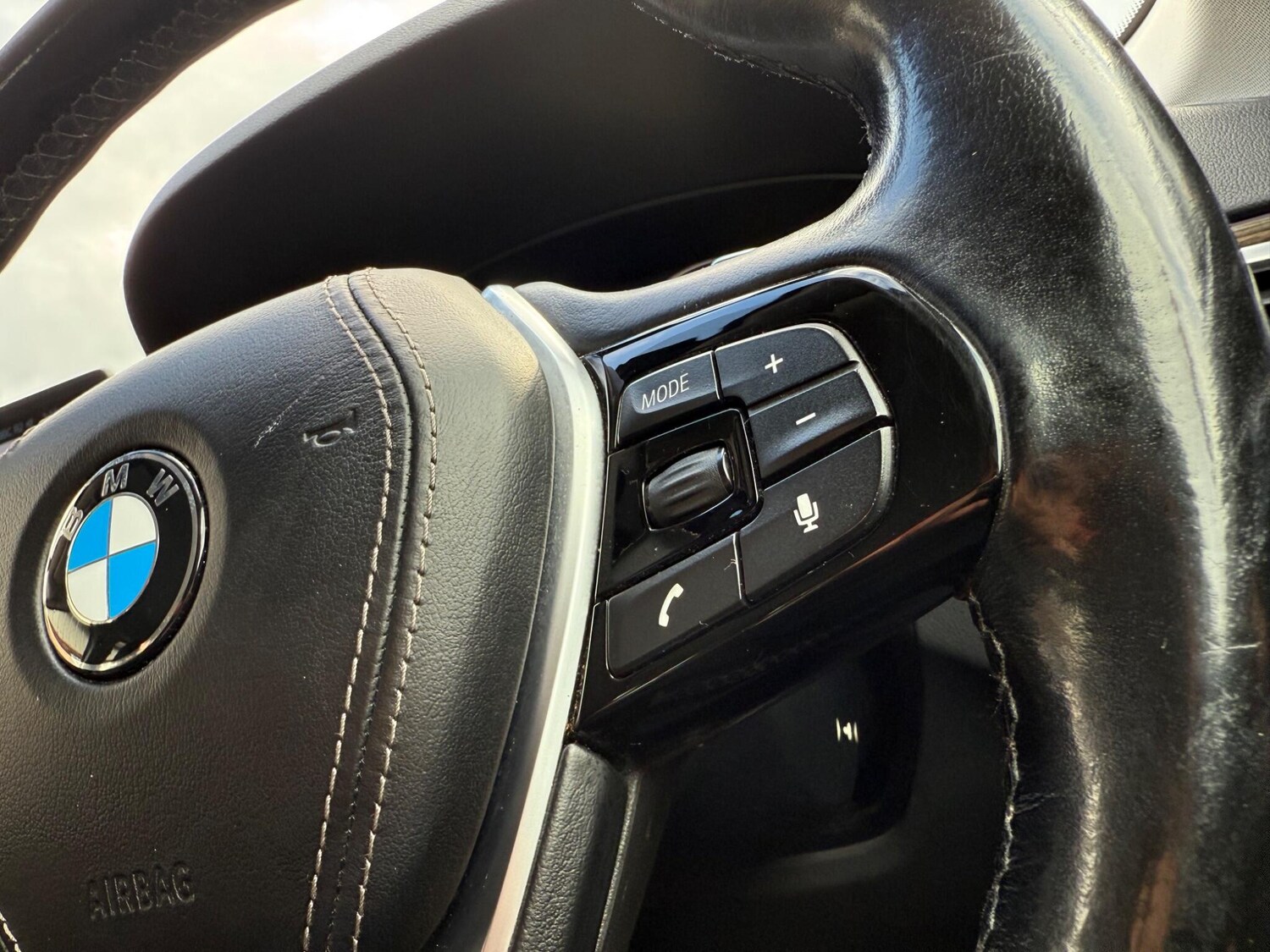 Used BMW 5 Series 2017 for sale - 75965100: Photo 35