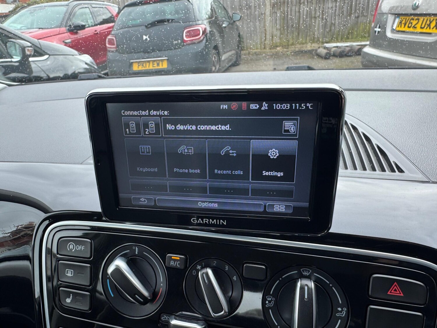 Used Volkswagen up! 2013 for sale - 78085927: Photo 16