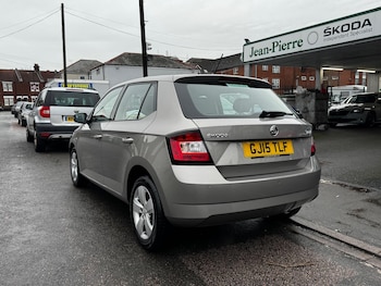 Used Skoda Fabia 2015 for sale - 76886839: Photo