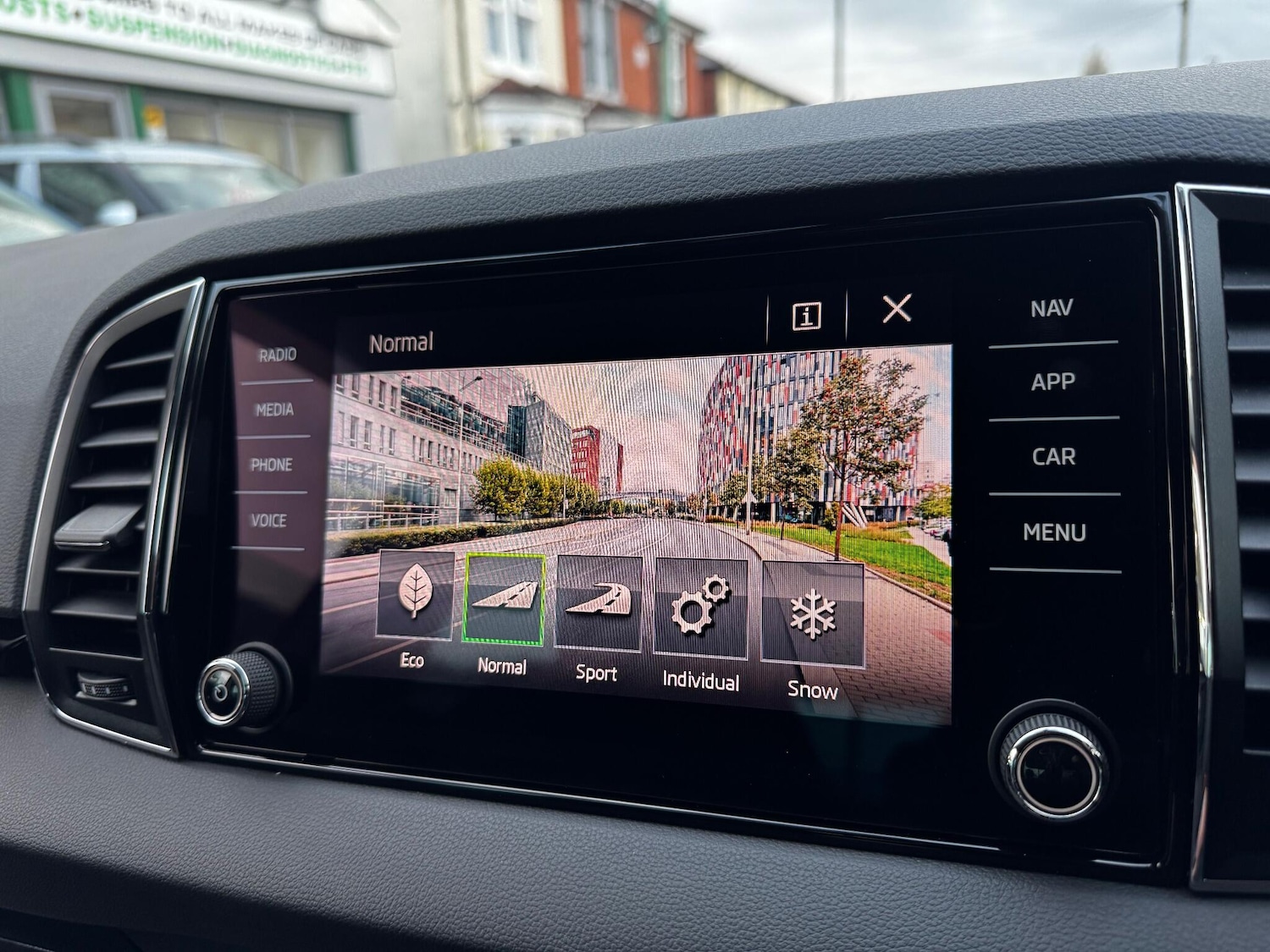 Used Skoda Karoq 2019 for sale - 76832182: Photo 13