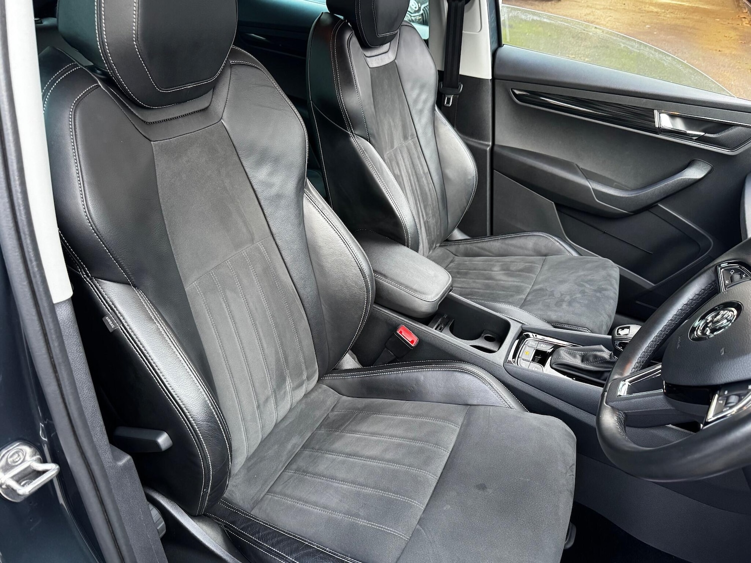 Used Skoda Karoq 2019 for sale - 76832182: Photo 9