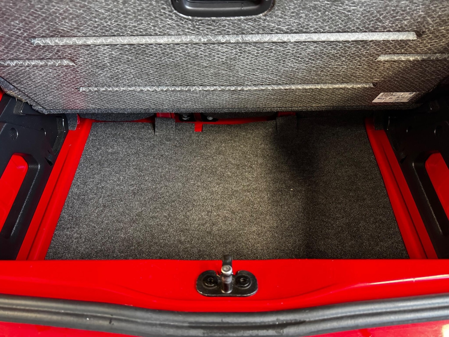 Used Volkswagen up! 2018 for sale - 76832101: Photo 16