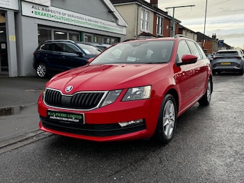 Used Skoda Octavia 2017 for sale - 76832459: Photo